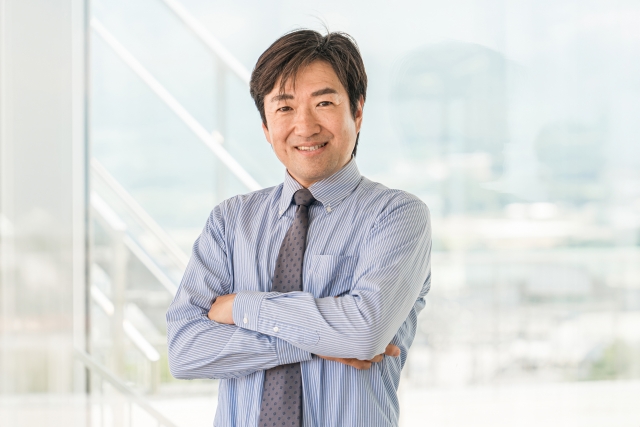 佐藤健一の顔写真